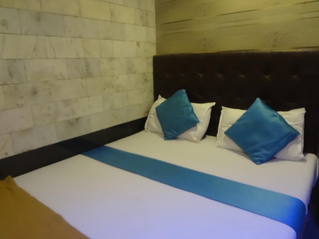 Zahra Guest House Bombay Extérieur photo